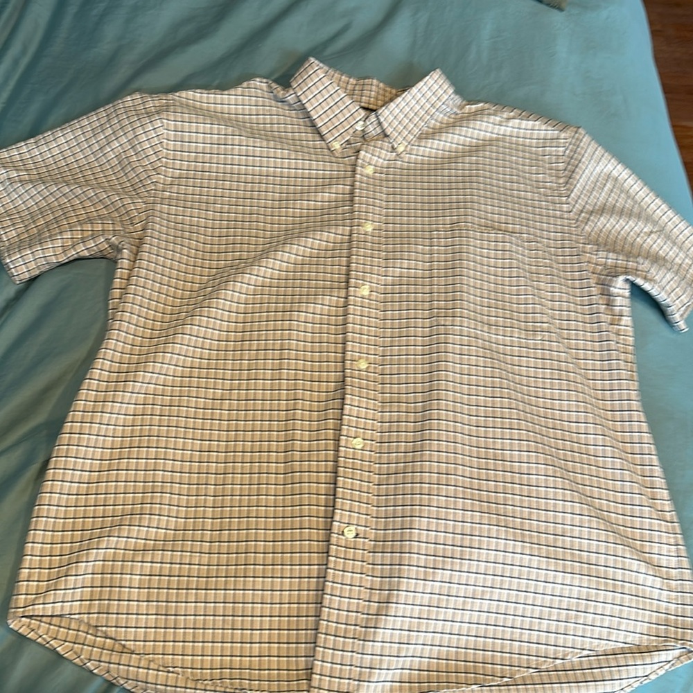 2X button up - Picture 1 of 2